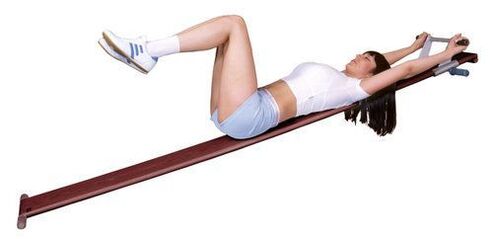 Exercise device for the treatment of osteochondrosis at home